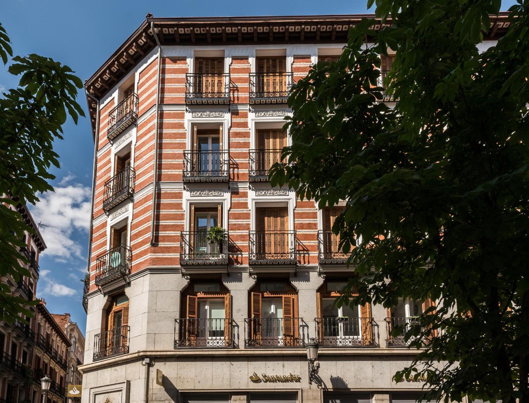 Atocha Museos - Barrio De Las Letras Madrid Exterior photo